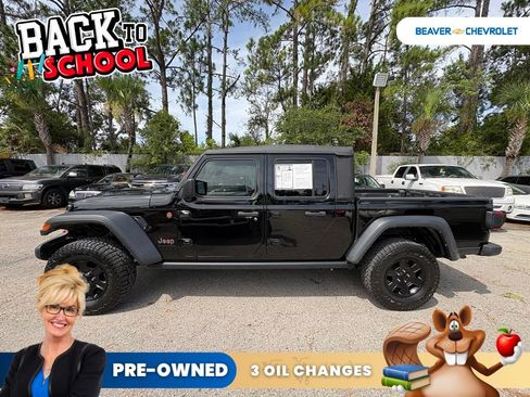 Used 2022 Jeep Gladiator Mojave w/ LED Lighting Group AWD/4WD image 4