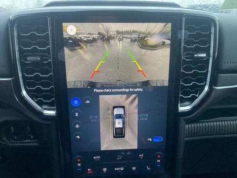 New 2025 Ford Ranger Lariat w/ FX4 Off-Road Package image 19