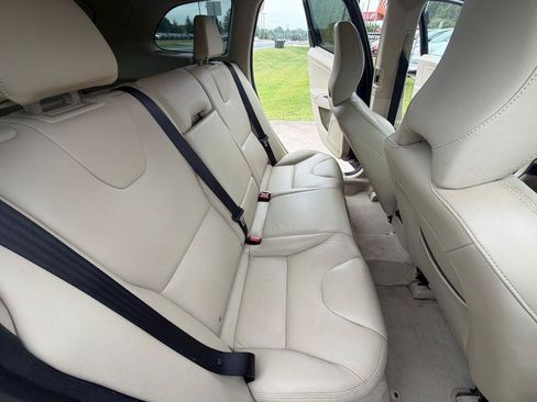 Used 2016 Volvo XC60 T5 Premier FWD image 24