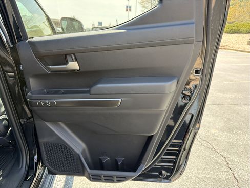 Used 2024 Toyota Tacoma TRD Sport image 16