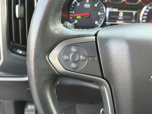 Used 2019 Chevrolet Silverado 1500 LT image 24