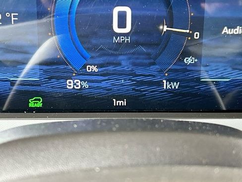 New 2027 Chevrolet Bolt LT w/ Comfort Package FWD image 12