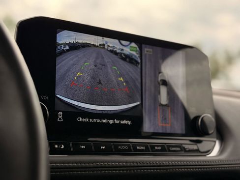 Used 2022 Nissan Rogue SL w/ SL Premium Package image 27