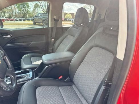 Used 2018 Chevrolet Colorado Z71 image 24