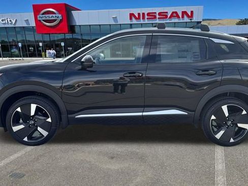 New 2026 Nissan Kicks SR AWD/4WD image 6