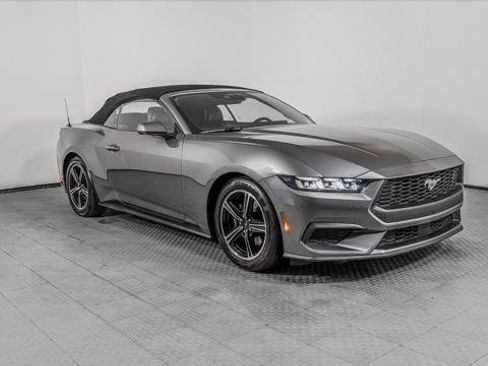 Used 2024 Ford Mustang Premium RWD image 39