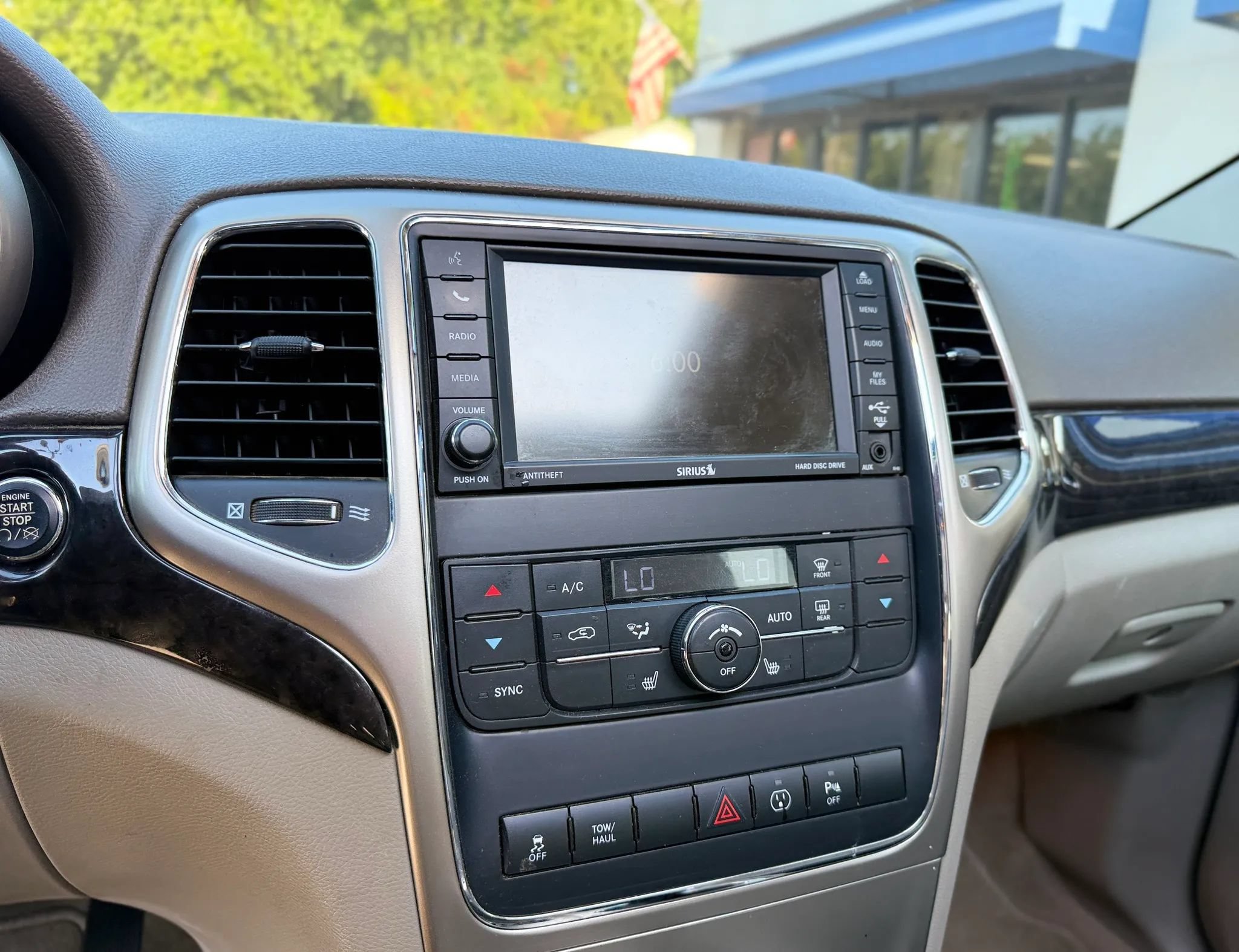 Used 2013 Jeep Grand Cherokee Laredo RWD image 34