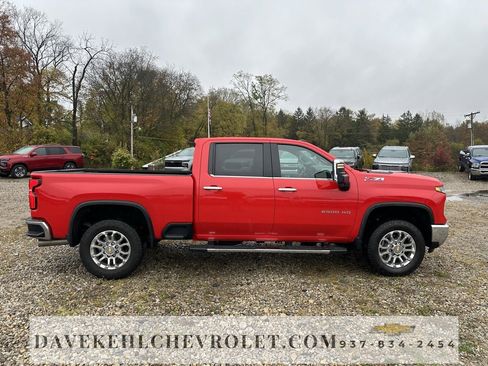 Used 2024 Chevrolet Silverado 2500 LTZ w/ LTZ Plus Package image 7