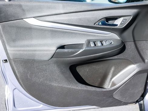 Used 2023 Chevrolet Bolt EUV LT w/ Driver Confidence Package image 30
