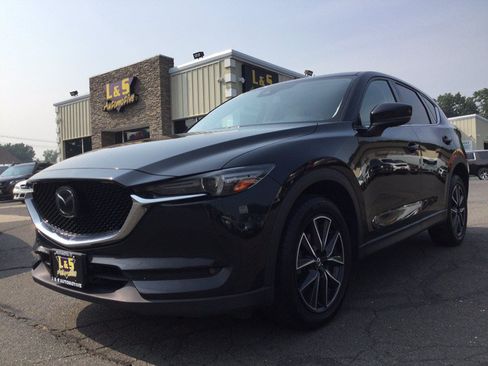 Used 2018 MAZDA CX-5 Grand Touring w/ Premium Package AWD/4WD image 2