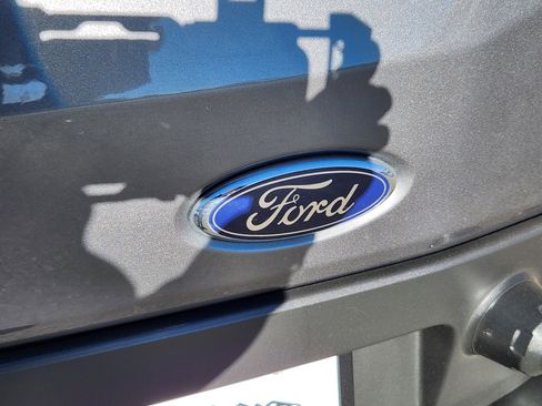 Used 2023 Ford Transit 350 XL image 13