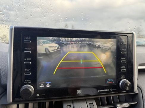 Used 2020 Toyota RAV4 XSE image 17