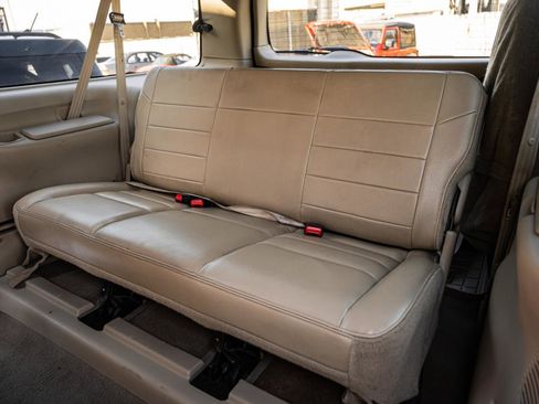 Used 2003 Ford Excursion Limited image 34