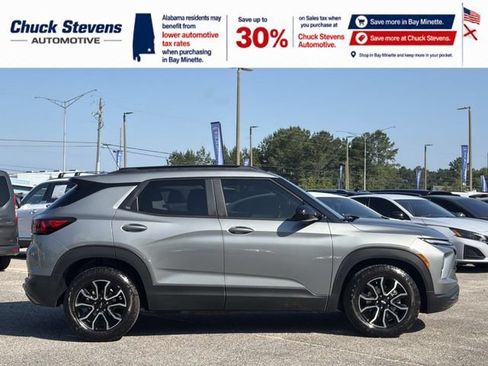 Used 2026 Chevrolet TrailBlazer ACTIV w/ Convenience Package FWD image 4