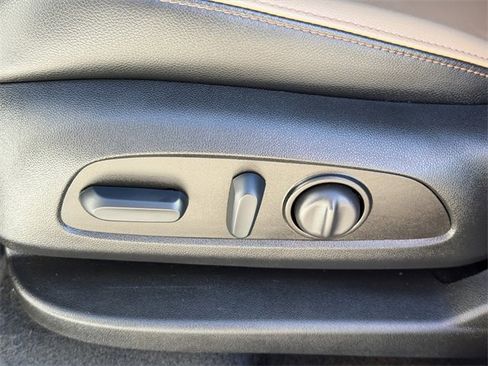 Certified 2023 Chevrolet Equinox Premier image 21