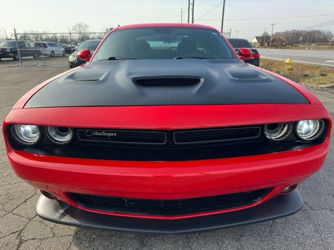 Used 2022 Dodge Challenger GT image 26