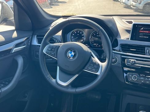 Used 2020 BMW X1 xDrive28i w/ Convenience Package AWD/4WD image 16