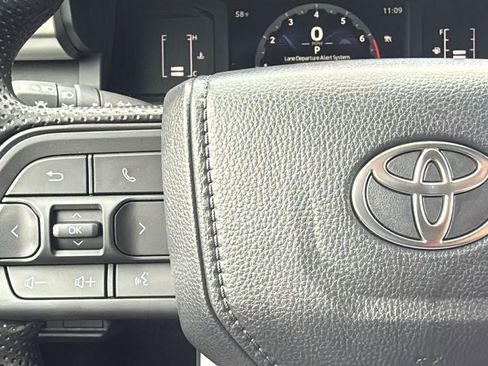 New 2026 Toyota Tacoma SR5 AWD/4WD image 21