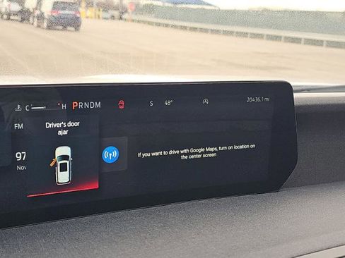 Used 2025 Ford Expedition Active image 11