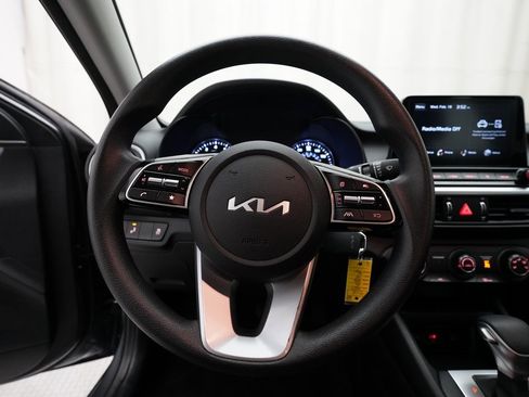 Certified 2024 Kia Forte LXS w/ LXS Technology Package image 4