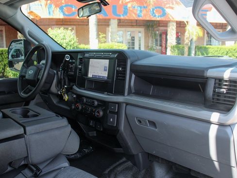 Used 2023 Ford F350 XL w/ XL Chrome Package image 33