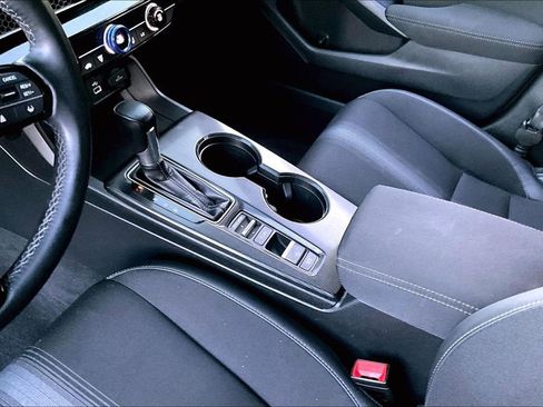Used 2024 Honda Civic Sport image 15