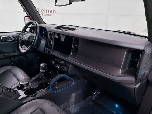 Used 2024 Ford Bronco Black Diamond image 28
