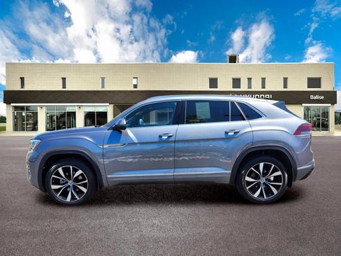 Used 2025 Volkswagen Atlas Cross Sport SEL Premium R-Line AWD/4WD image 6