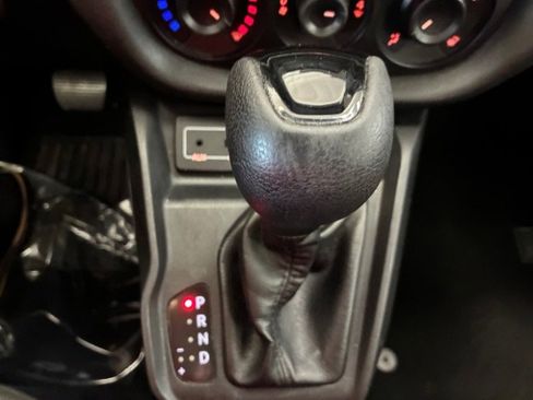 Used 2017 RAM ProMaster City Tradesman SLT w/ Rear Back-up Camera Group image 21