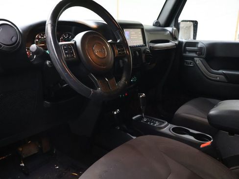 Used 2014 Jeep Wrangler Sport w/ Quick Order Package 24S AWD/4WD image 16