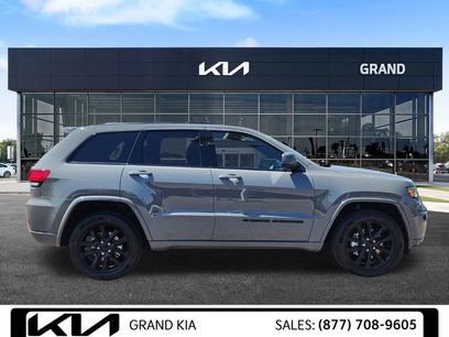 Used 2022 Jeep Grand Cherokee Laredo X