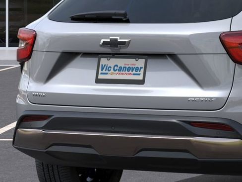 New 2026 Chevrolet Trax ACTIV w/ Driver Confidence Package FWD image 14