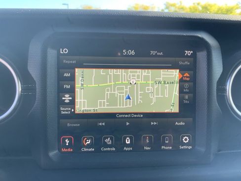 Used 2023 Jeep Wrangler Unlimited Sahara w/ Cold Weather Group image 21