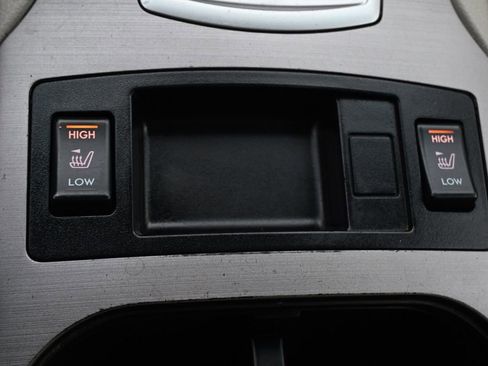 Used 2014 Subaru Outback 2.5i Premium image 29