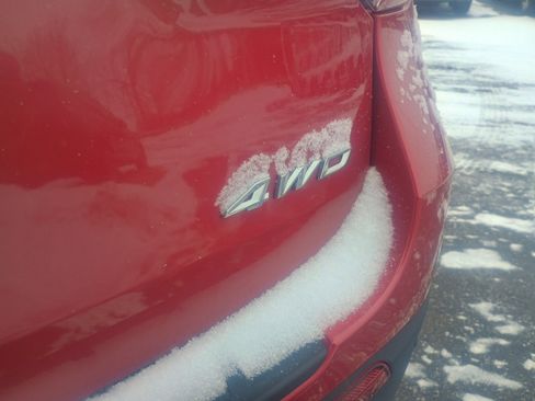 Certified 2023 Ford Explorer XLT w/ Equipment Group 202A image 11