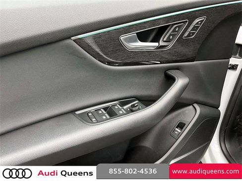 Used 2019 Audi Q8 Premium Plus w/ Premium Plus image 15