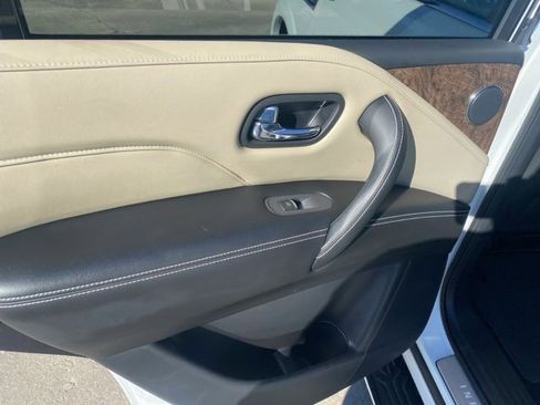 Used 2023 INFINITI QX80 Premium Select w/ Cargo Package image 12