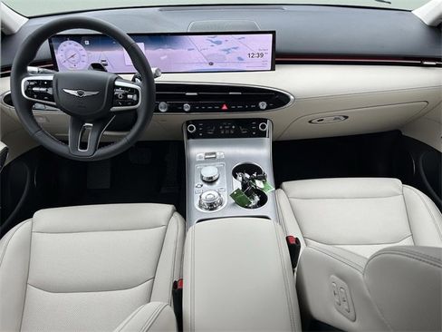 New 2026 Genesis GV70 2.5T Select image 18