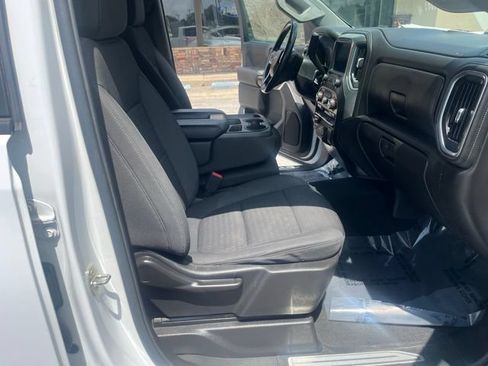 Used 2021 Chevrolet Silverado 1500 LT AWD/4WD image 34