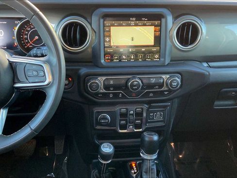 Used 2023 Jeep Wrangler Sahara image 6