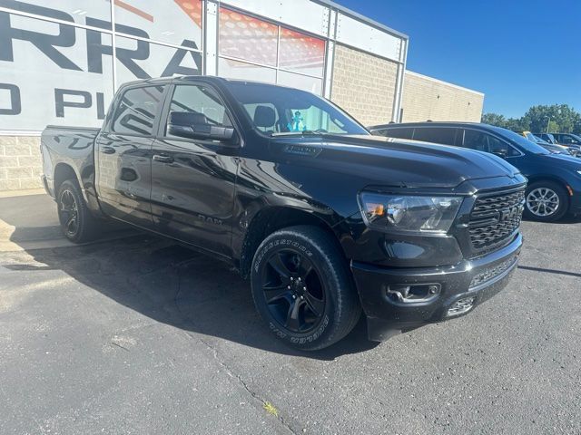 Used 2024 RAM 1500 Big Horn AWD/4WD image 2