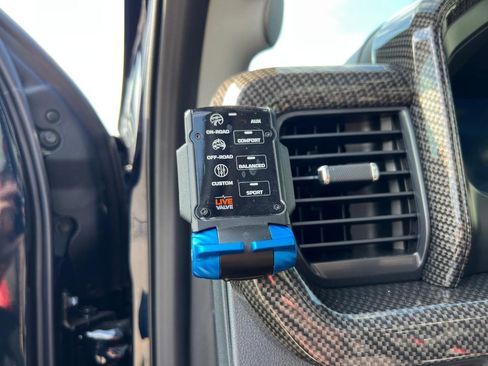 New 2025 Ford F250 Lariat w/ Lariat Ultimate Package image 32