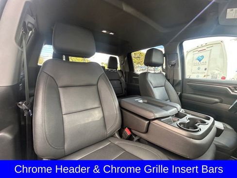 Used 2025 GMC Sierra 1500 SLT image 30