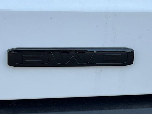 New 2026 GMC Terrain Elevation w/ Elevation Premium Package image 7