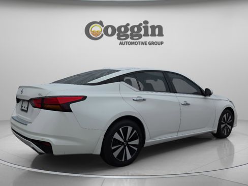 Used 2021 Nissan Altima 2.5 SL image 6