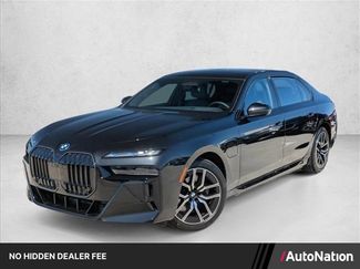 Used 2025 BMW 750e xDrive w/ Executive Package AWD/4WD video 1