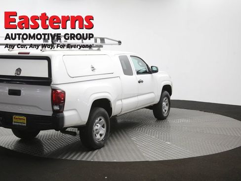 Used 2020 Toyota Tacoma SR RWD image 37