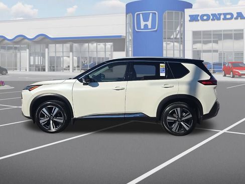 Used 2021 Nissan Rogue SL image 5