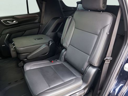 Used 2023 Chevrolet Tahoe Z71 w/ Z71 Off-Road Package AWD/4WD image 29