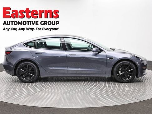Used 2023 Tesla Model 3 Standard Range RWD image 4